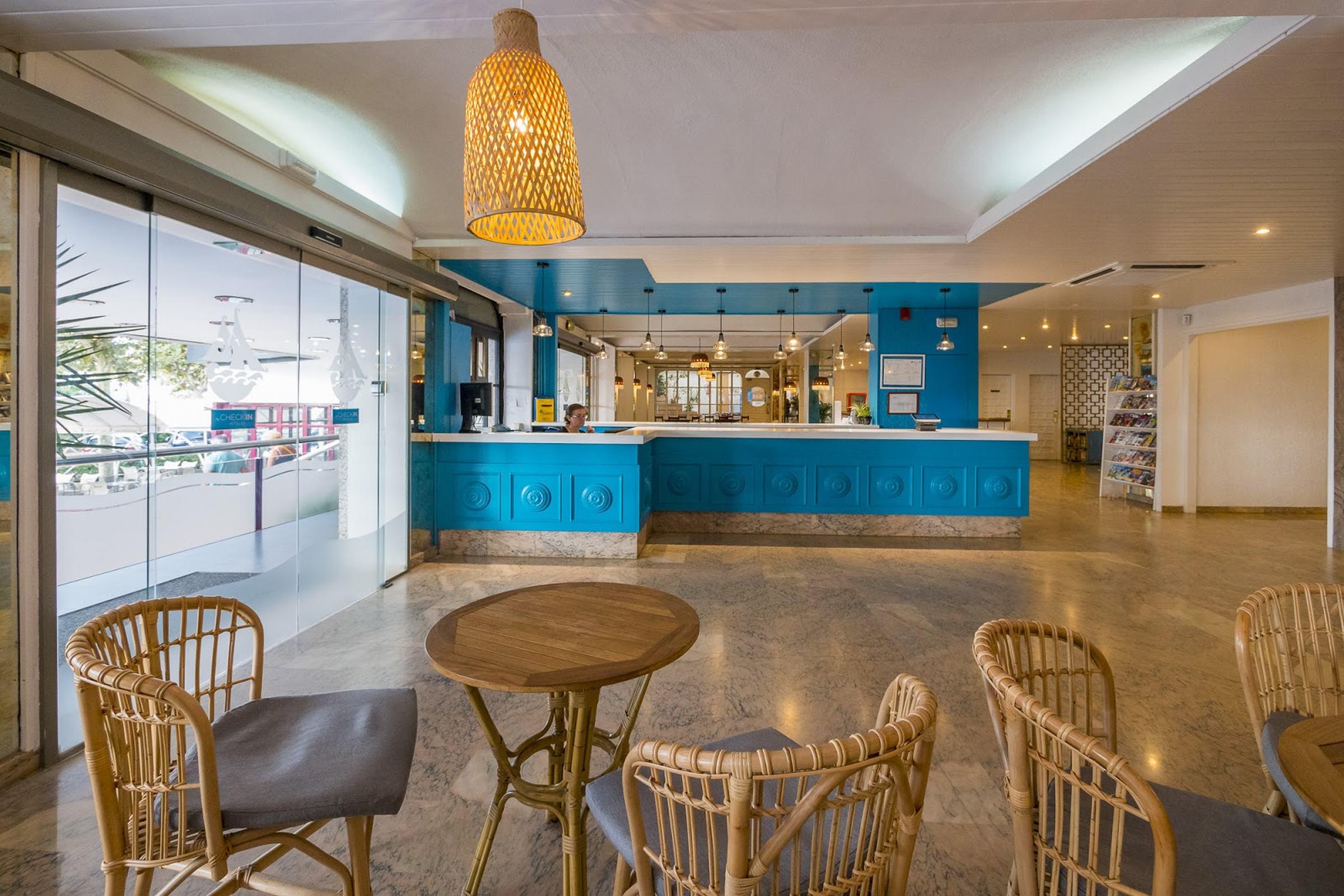 Checkin Garbi Hotel Калея Екстериор снимка