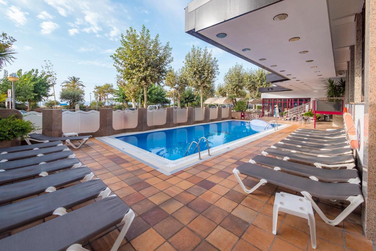 Checkin Garbi Hotel Калея Екстериор снимка