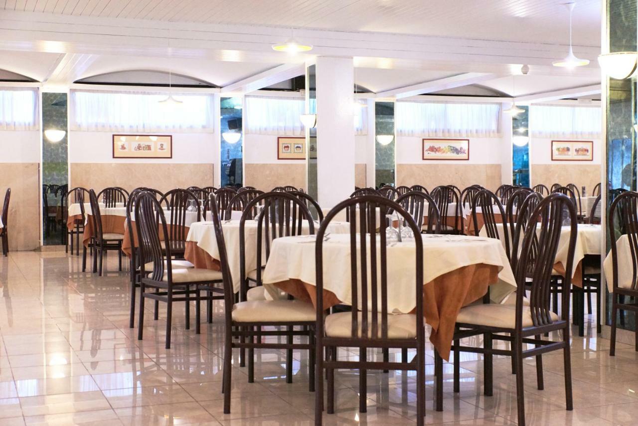 Checkin Garbi Hotel Калея Екстериор снимка